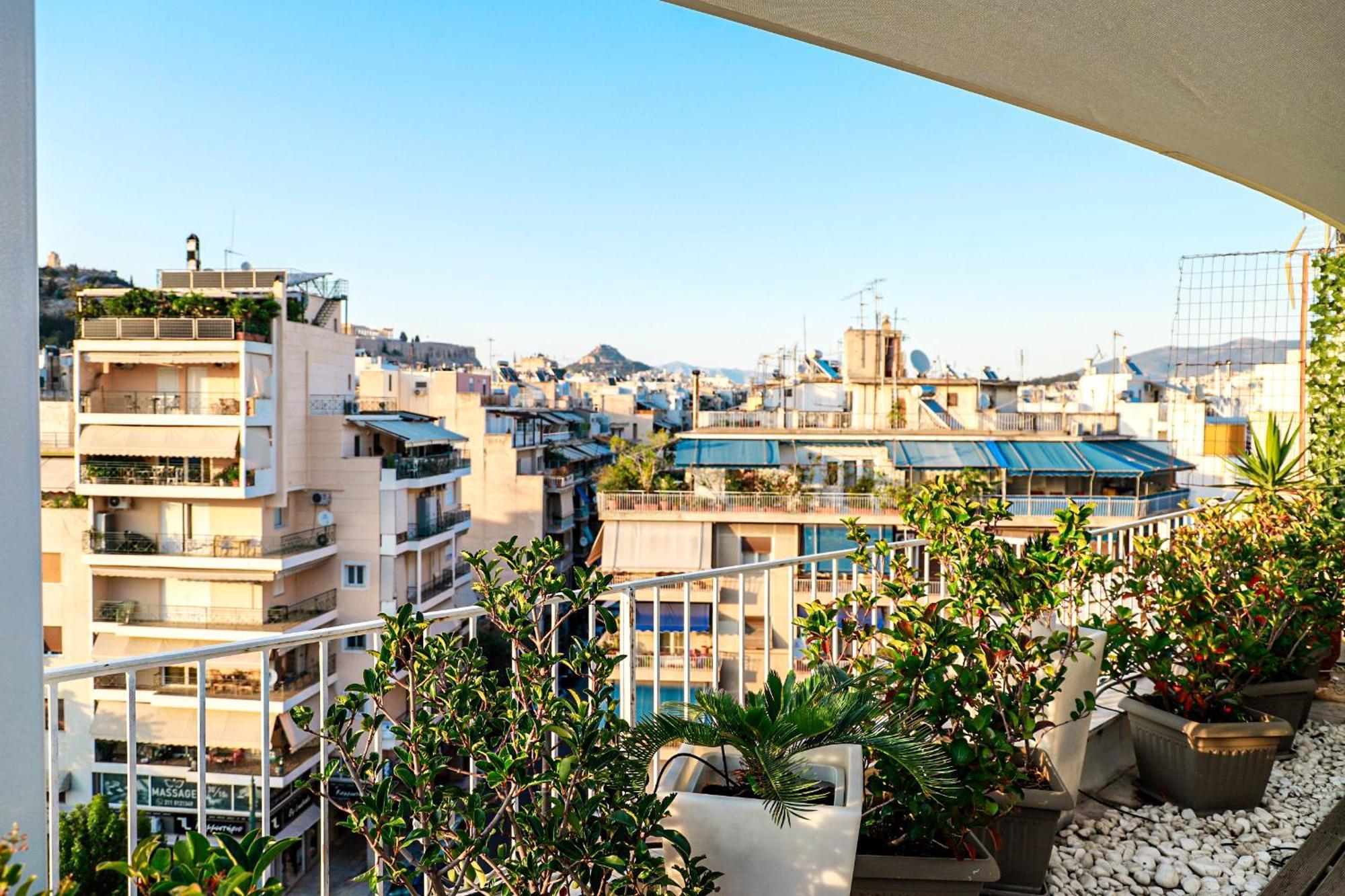 Renovated Apartment With Roof Garden Access, 15 M Walk To Acropolis Athens Exterior photo