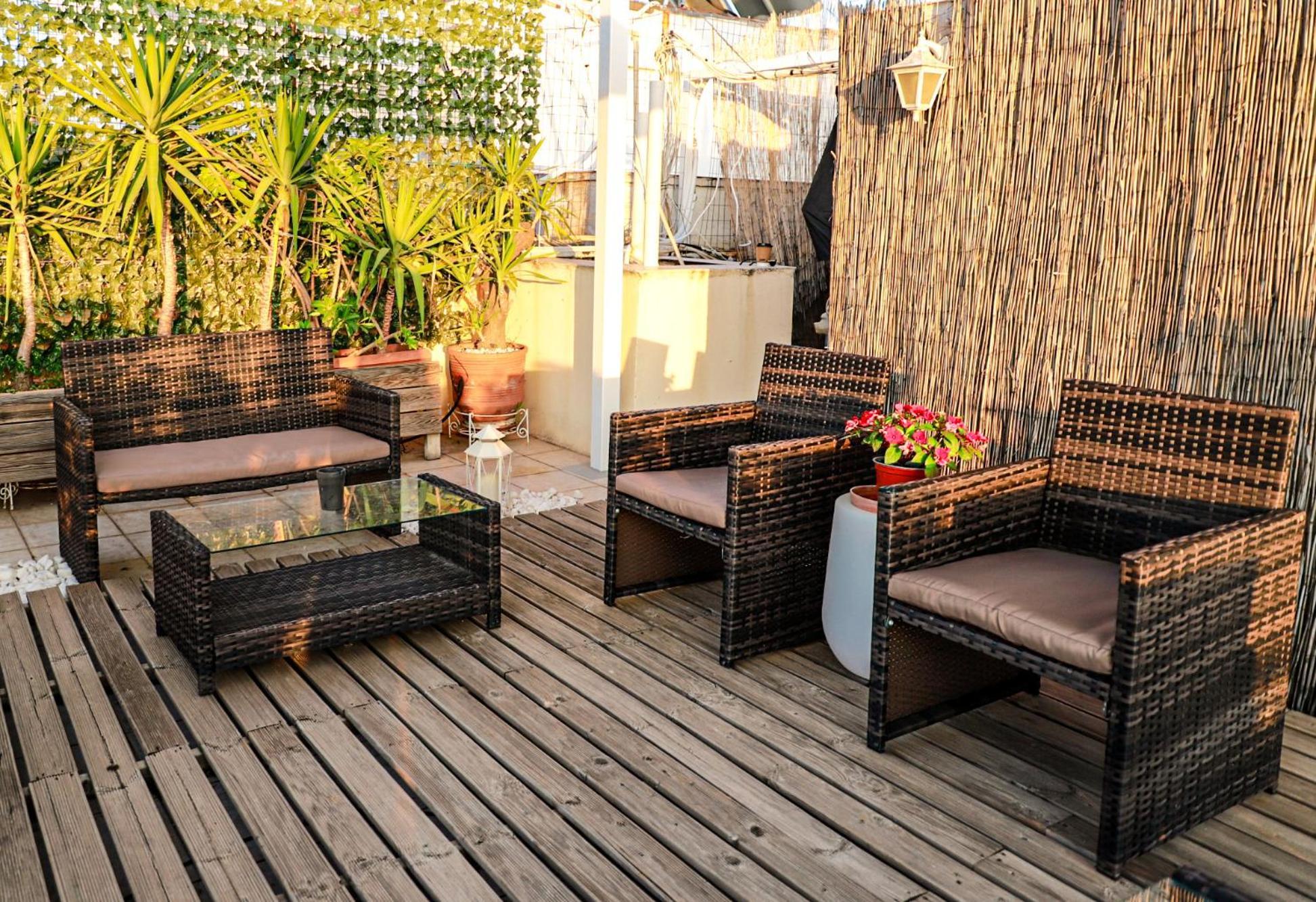 Renovated Apartment With Roof Garden Access, 15 M Walk To Acropolis Athens Exterior photo